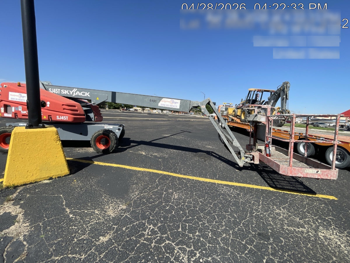 2017 SKYJACK SJ45T+