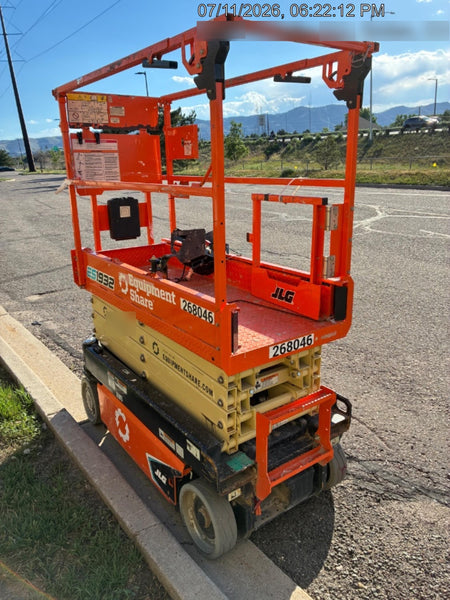 2022 JLG ES1932
