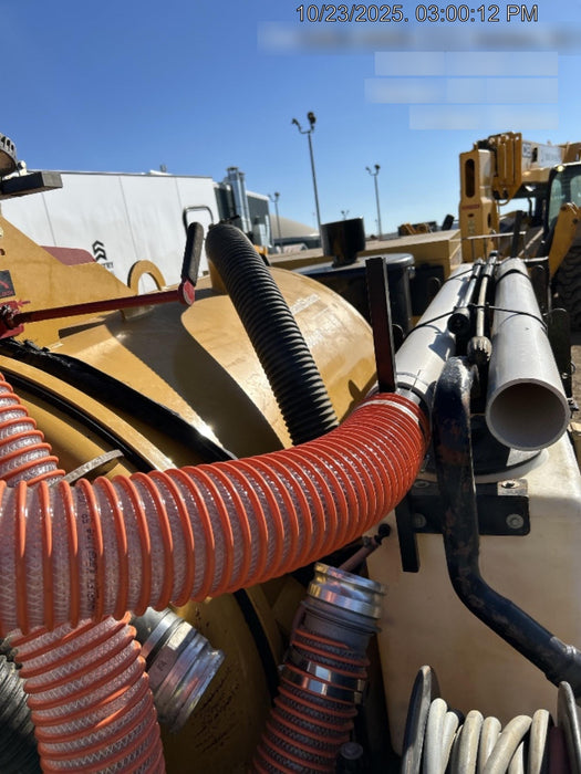 2022 Vac-Tron LP573XDT T4 Koehler Diesel Engine, 500 Gallon Debris Tank, x2 100 Gallon Water Tanks