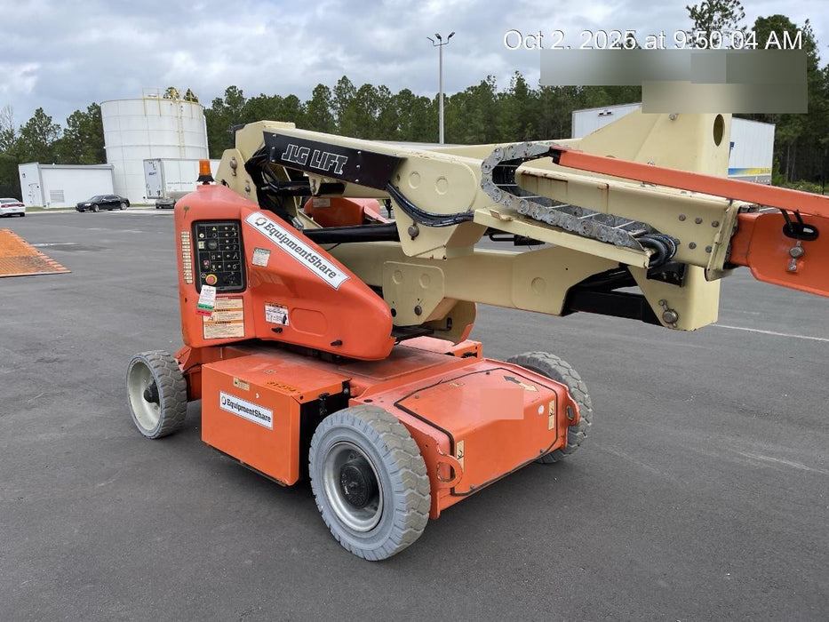2019 JLG E400AJPN