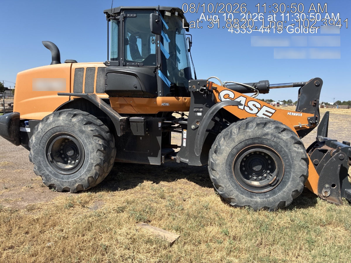2022 CASE 821G