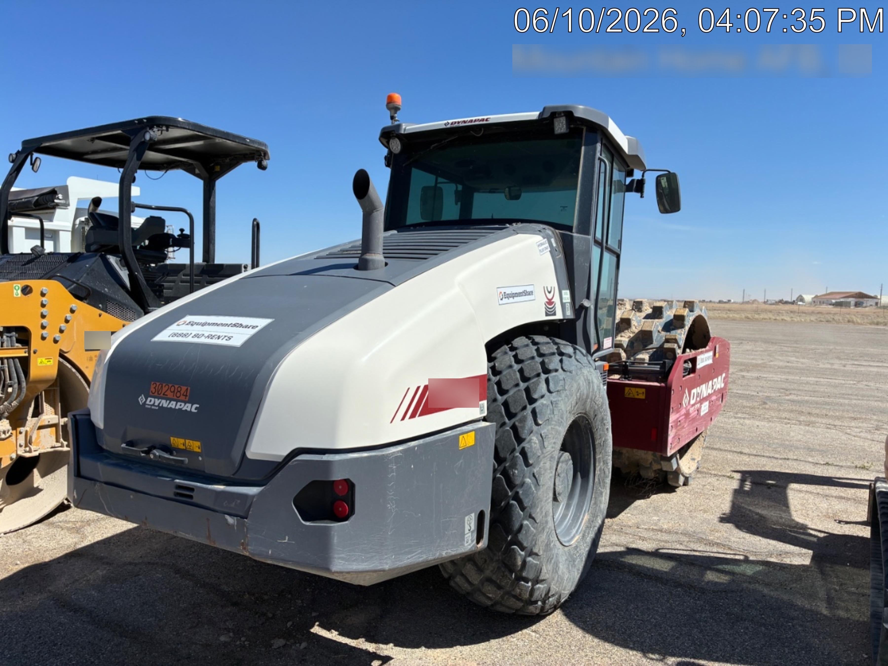 2023 DYNAPAC CA2500D