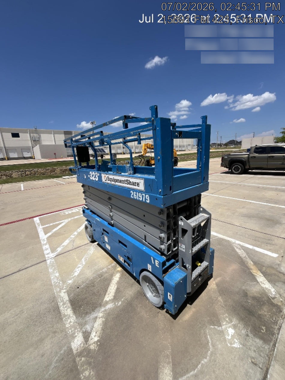 2022 GENIE GS-3232