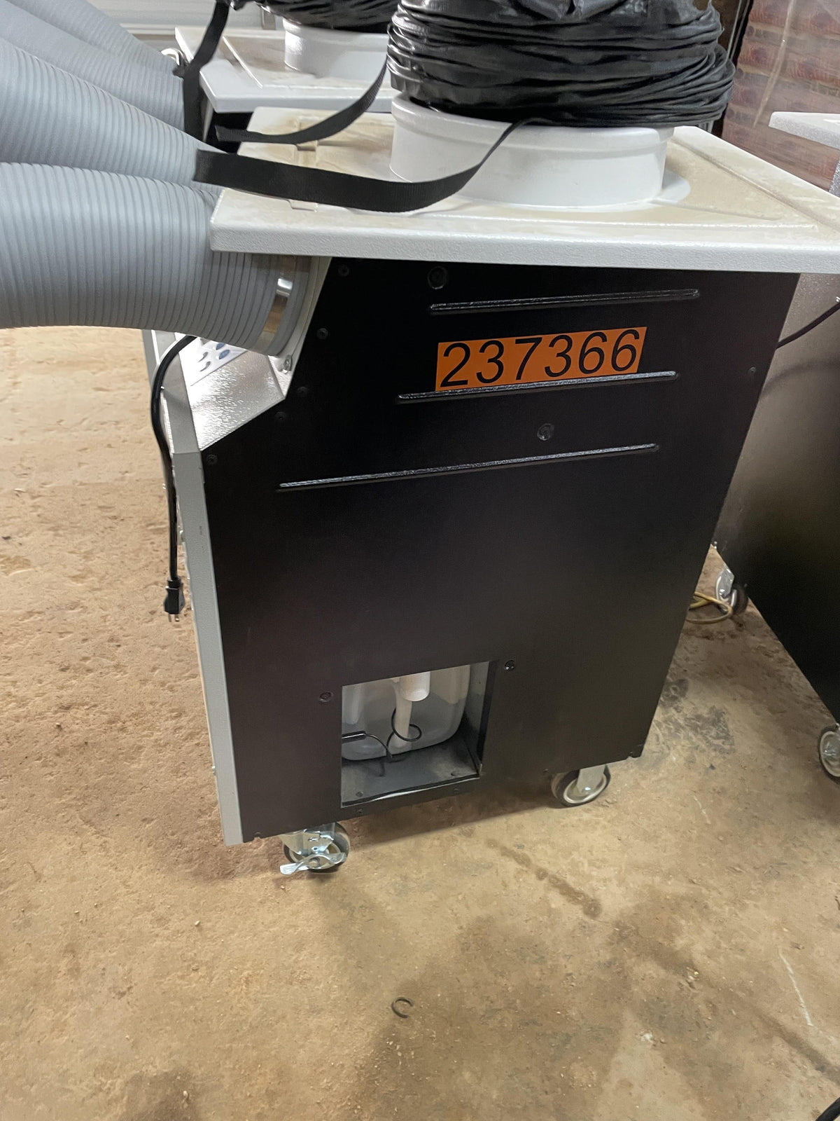 2022 KWIKOOL KPAC1811-2