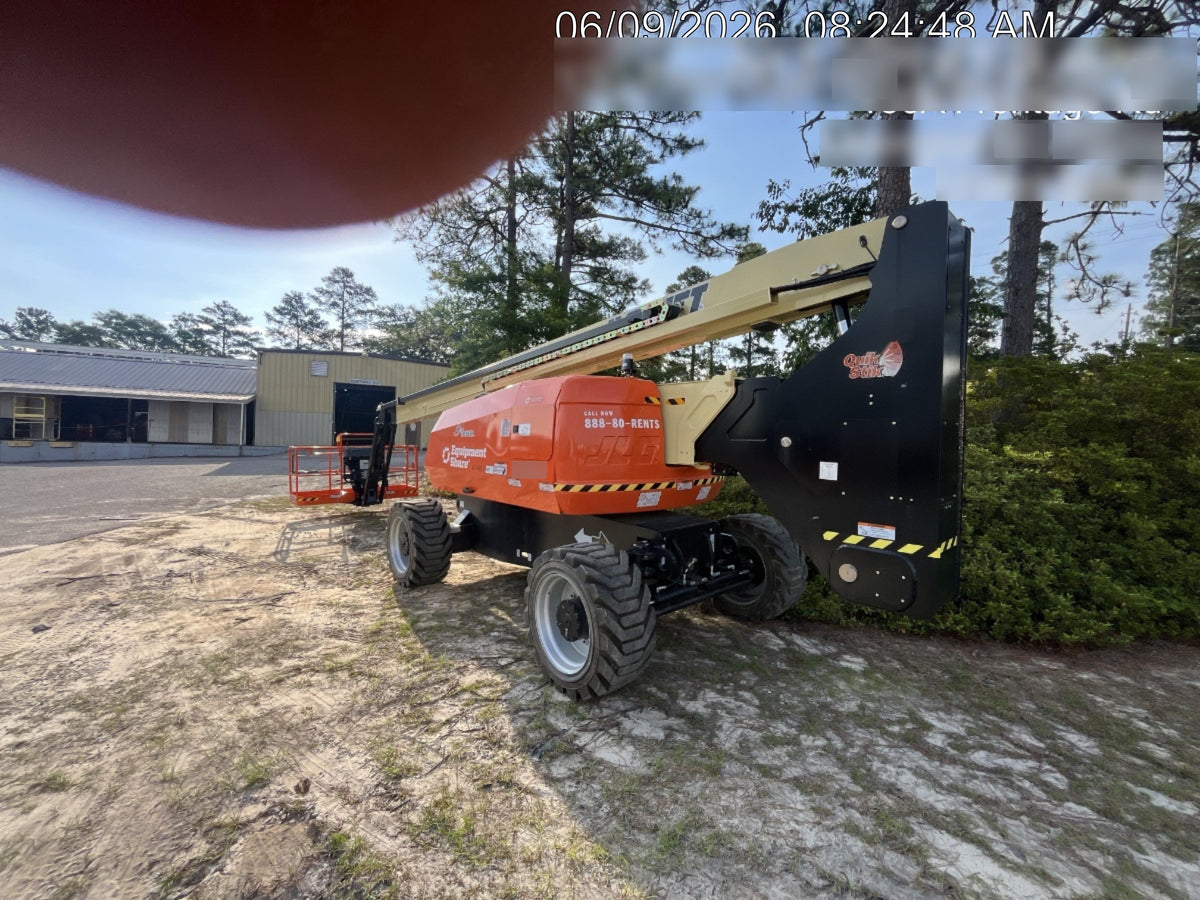 2026 JLG 800AJ