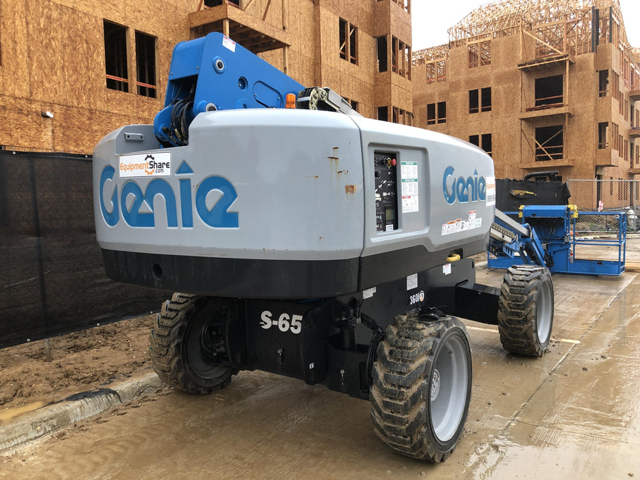2017 GENIE S-65