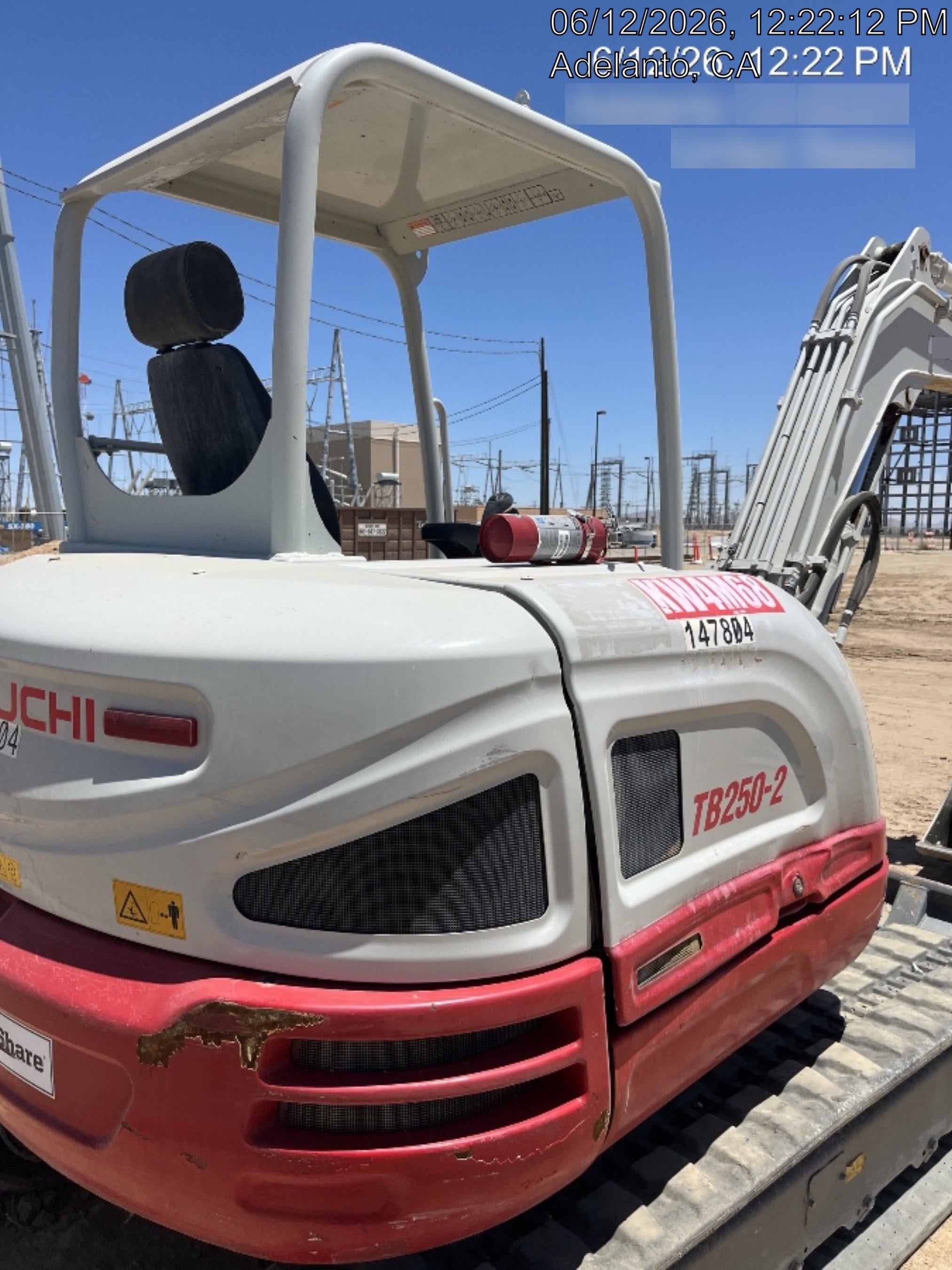 2021 TAKEUCHI TB250-2
