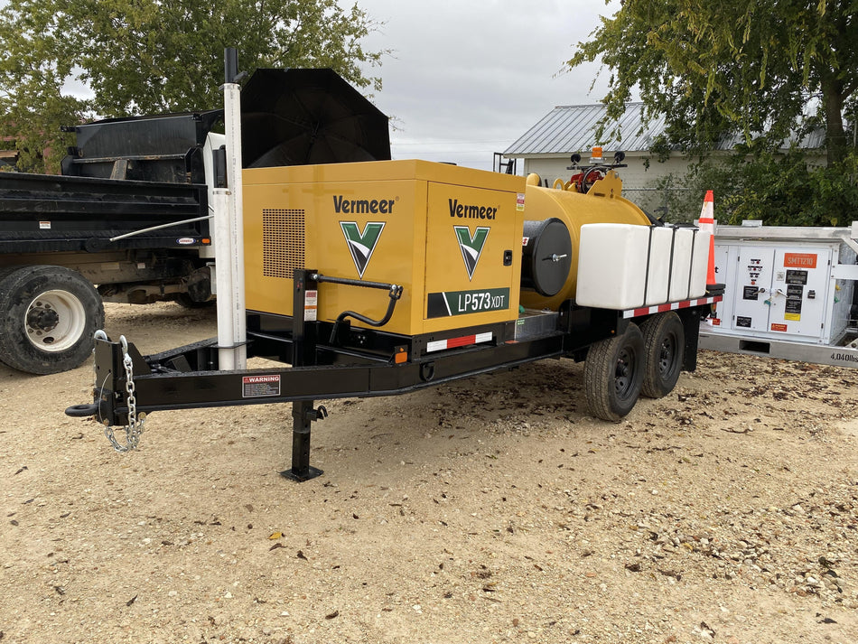2023 Vac-Tron LP573XDT T4 Koehler Diesel Engine, 500 Gallon Debris Tank, x2 100 Gallon Water Tanks
