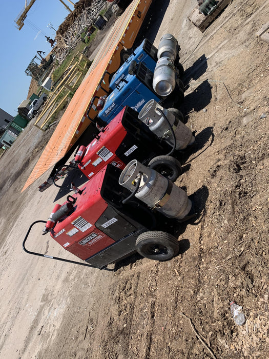 2019 Miller Electric BOBCAT 250 Standard w/Running Gear, Bracket, Hose