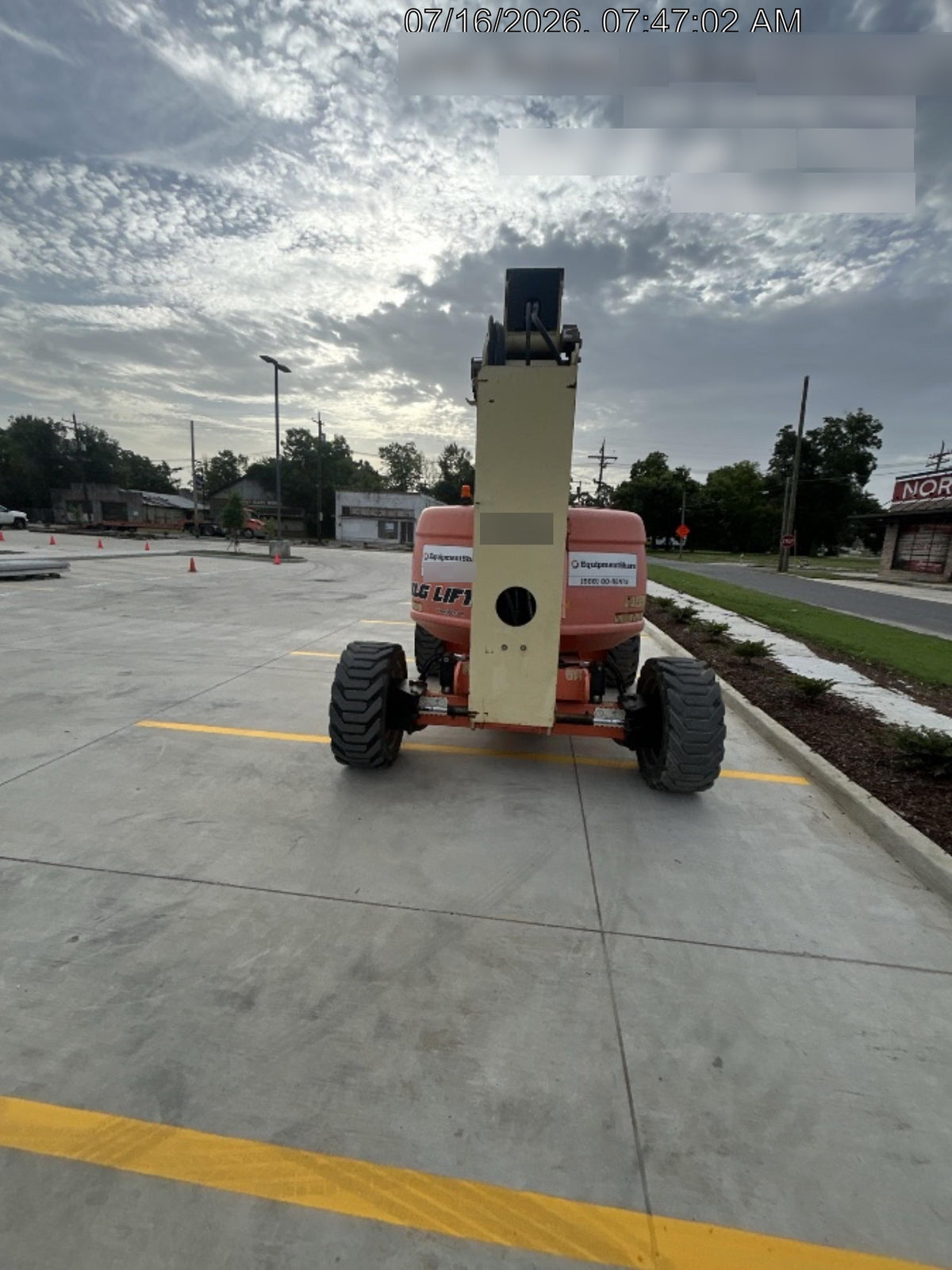 2019 JLG 600AJ