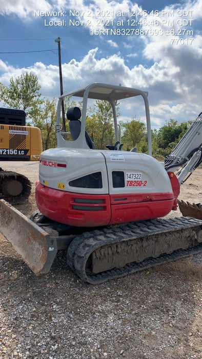 2021 TAKEUCHI TB250-2