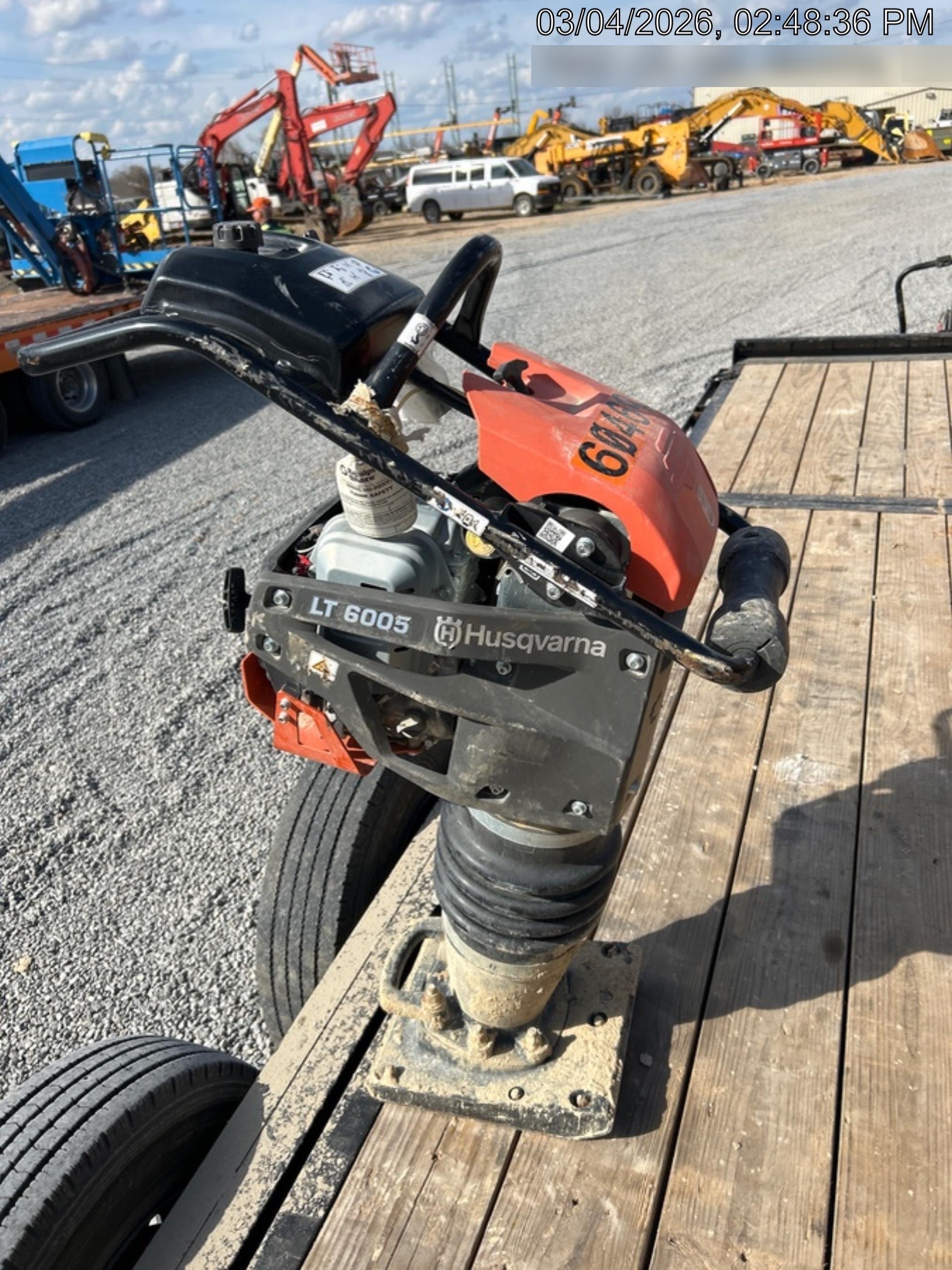 2025 HUSQVARNA LT6005