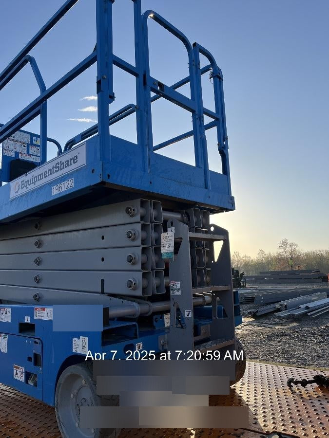 2021 GENIE GS-3246