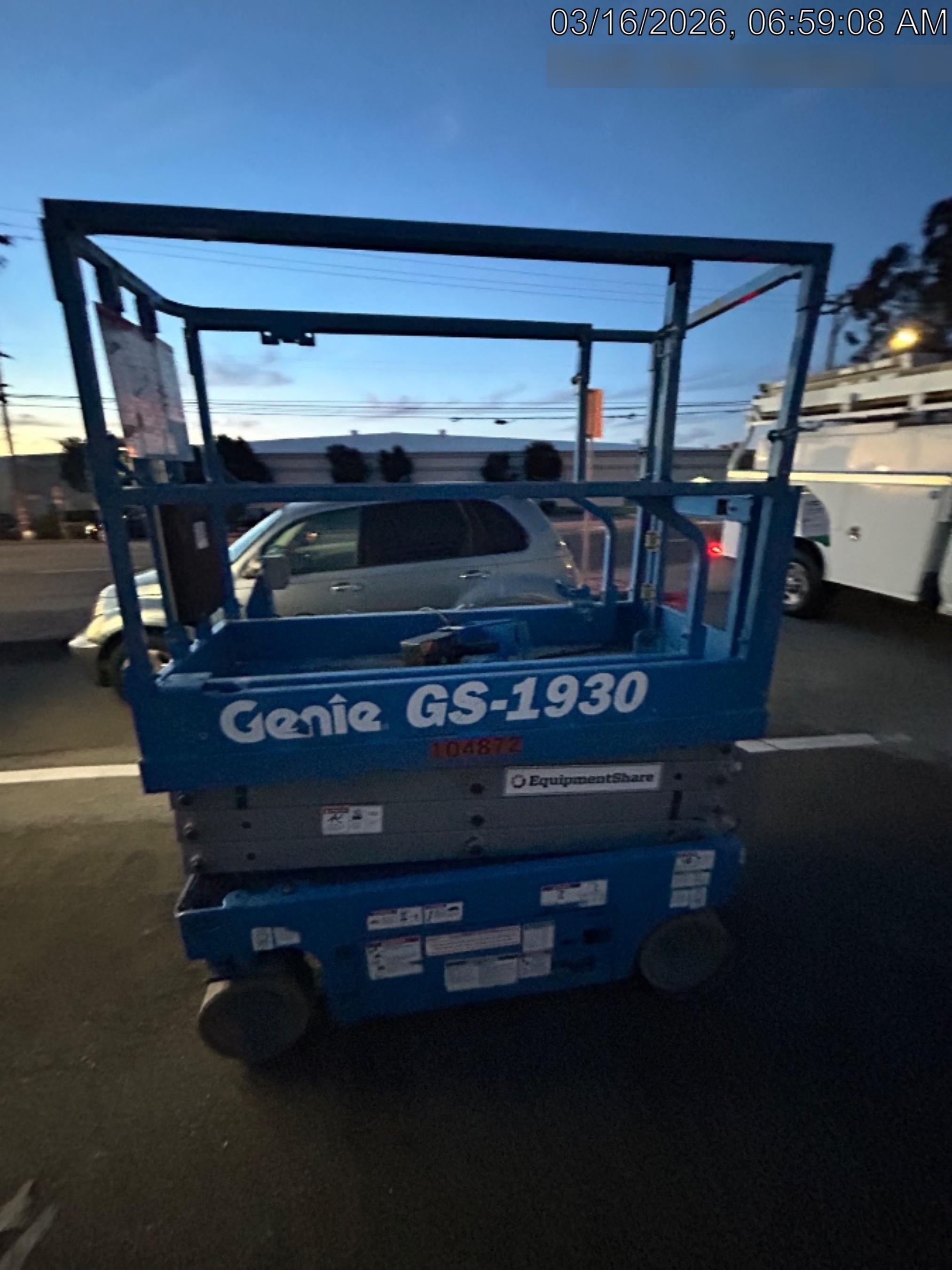 2020 Genie GS-1930 Solid Non Marking Tires, Beacon, Folding rails with half height swing gate, 800W Inverter