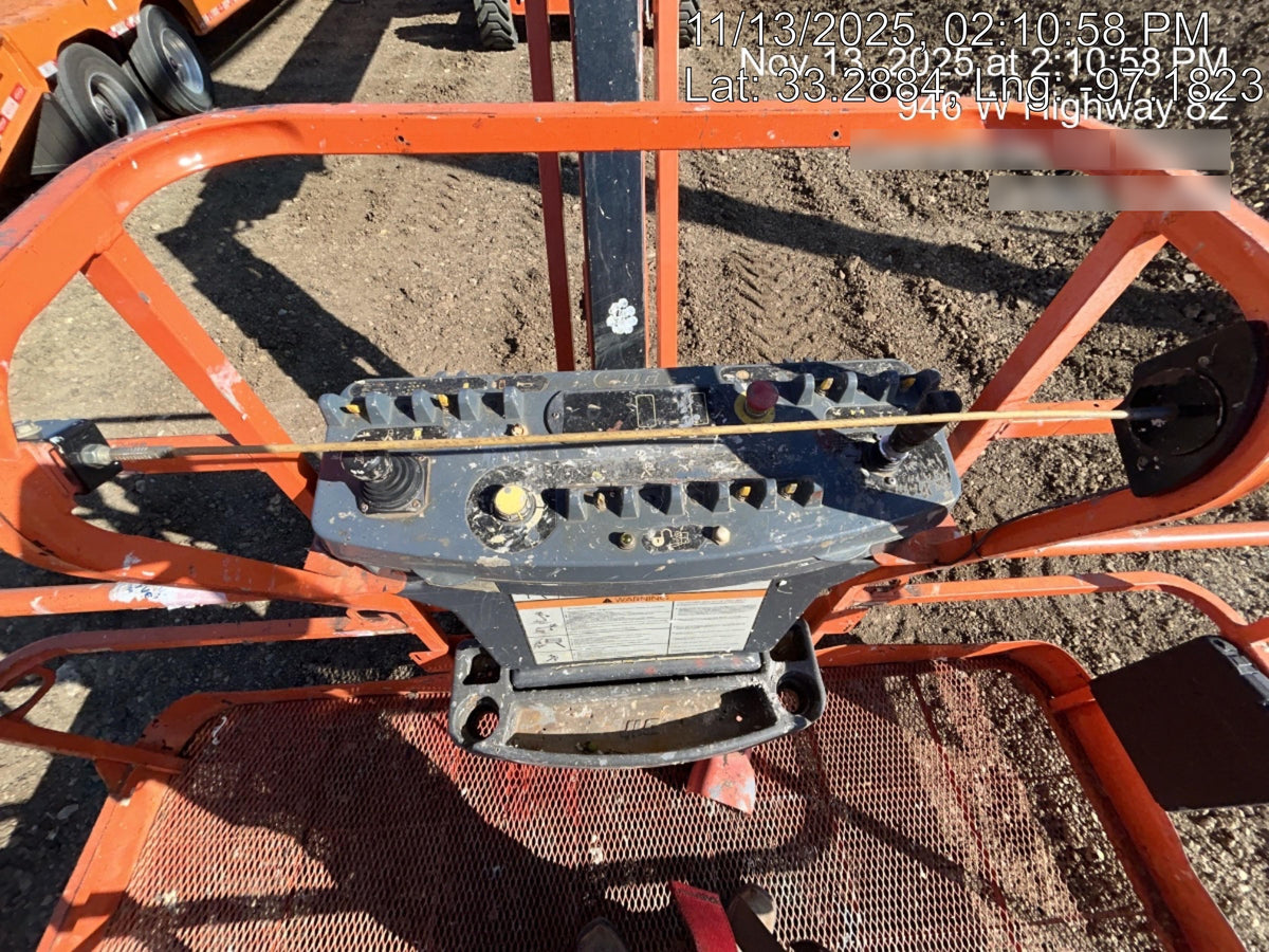 2020 JLG 860SJ