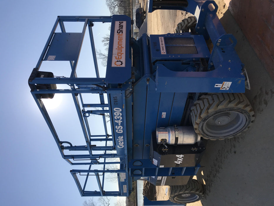 2018 GENIE GS-4390 RT