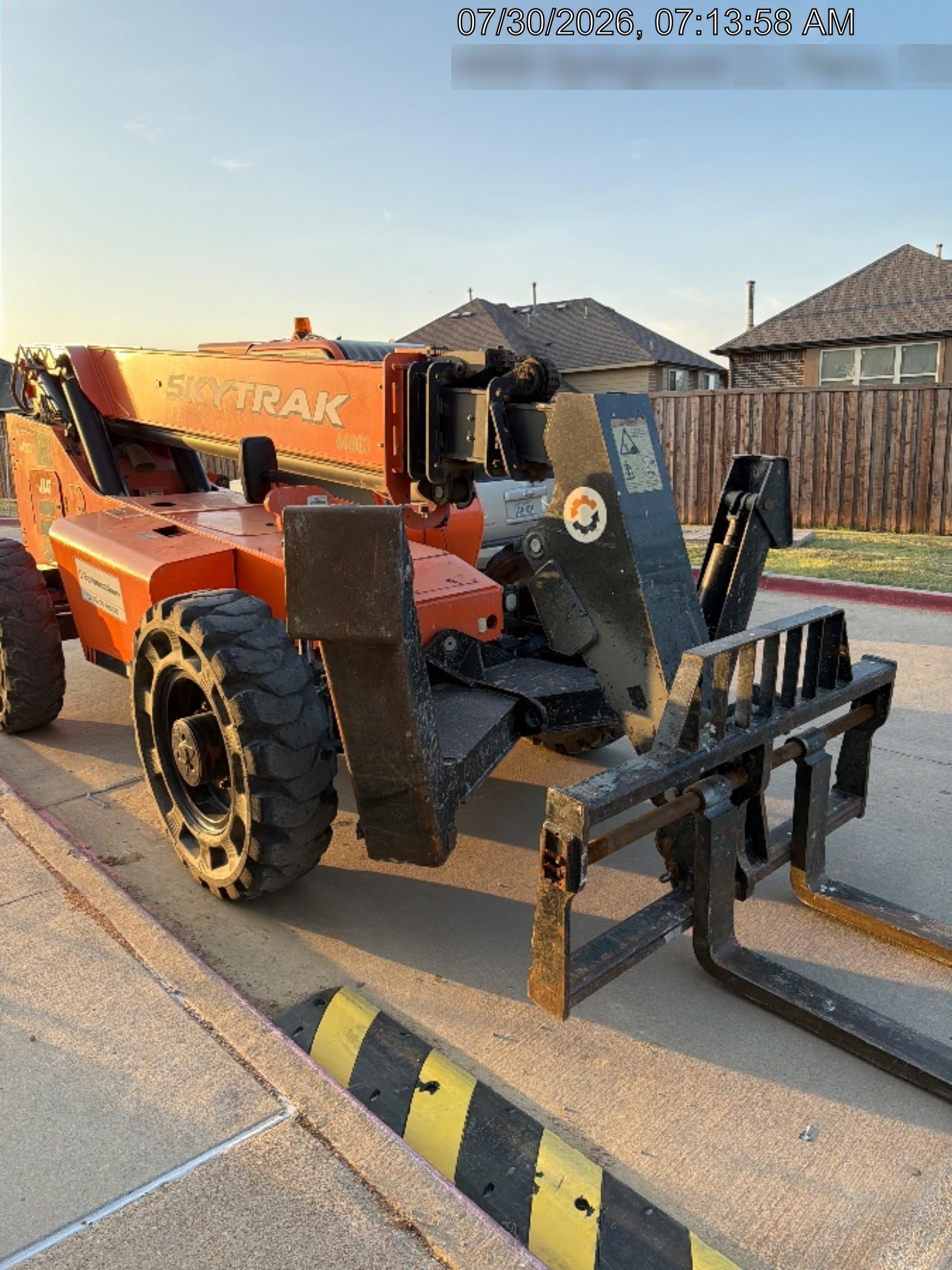 2019 SKYTRAK 10054