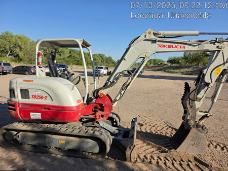2023 TAKEUCHI TB250-2R