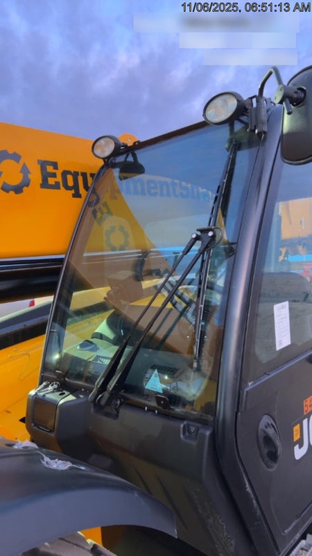 2025 JCB 512-56