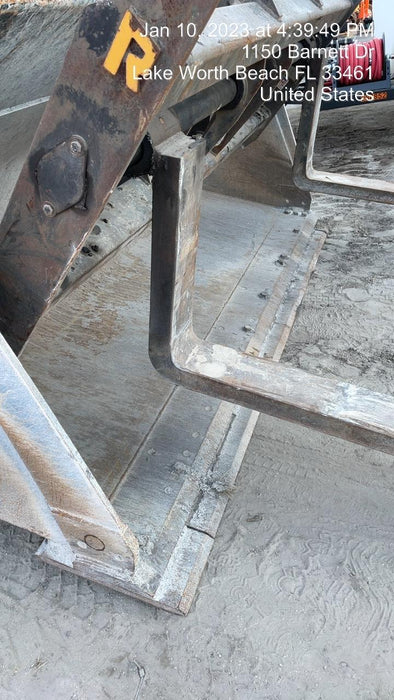 2014 WERK-BRAU 96" Loader Fork Carriage - Werk-Brau