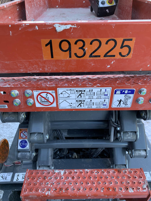 2021 SKYJACK SJ3219