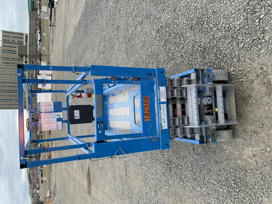 2020 Genie GS-1930 Solid Non Marking Tires, Beacon, Folding rails with half height swing gate, 800W Inverter