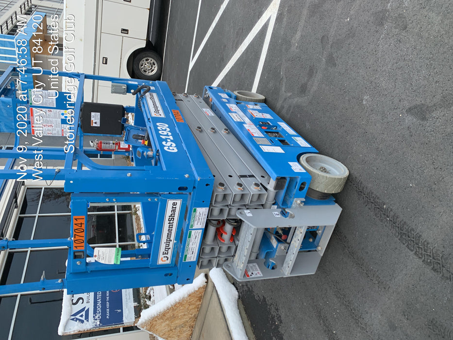 2020 Genie GS-1930 Solid Non Marking Tires, Beacon, Folding rails with half height swing gate, 800W Inverter