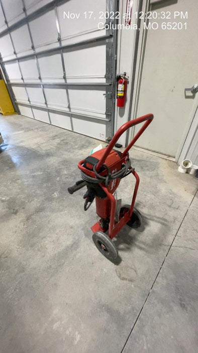 2020 HILTI TE 3000-AVR