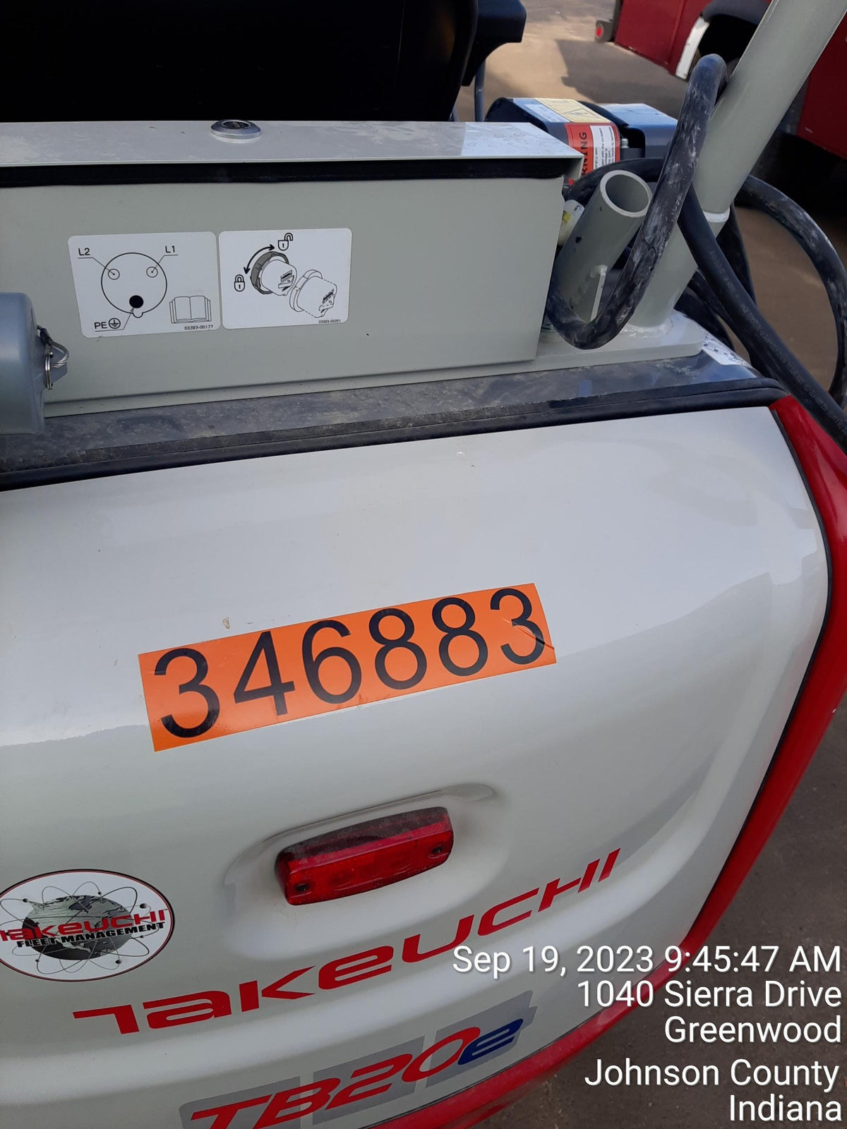 2023 TAKEUCHI TB20e