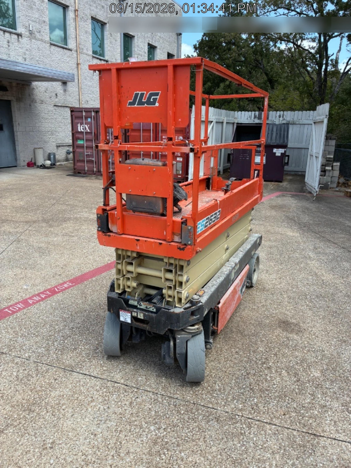 2022 JLG ES2632