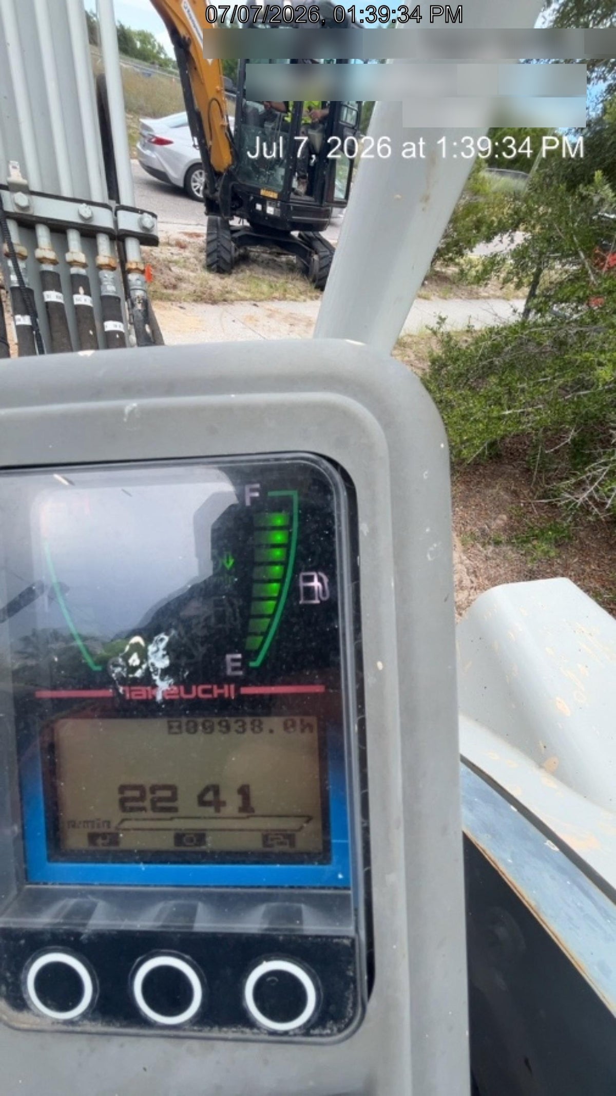 2022 TAKEUCHI TB235-2R