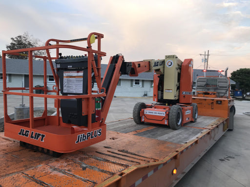 2019 JLG E300AJP