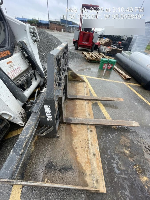 2020 PALADIN 72" Skid Steer Forks