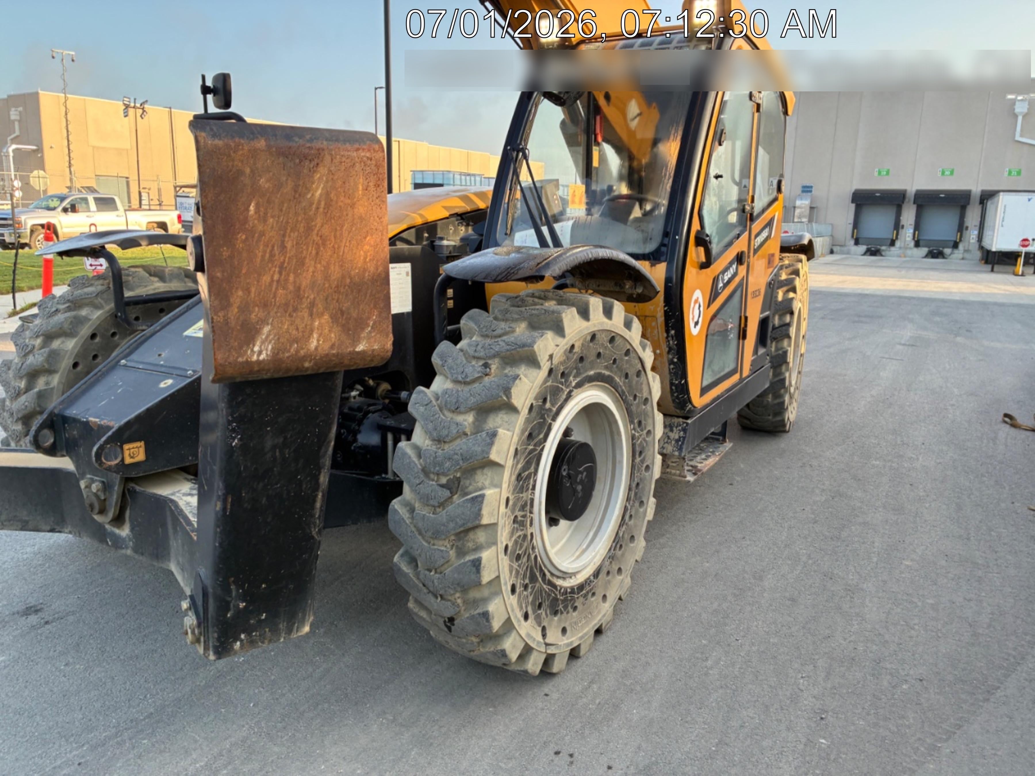 2021 SANY STH1056