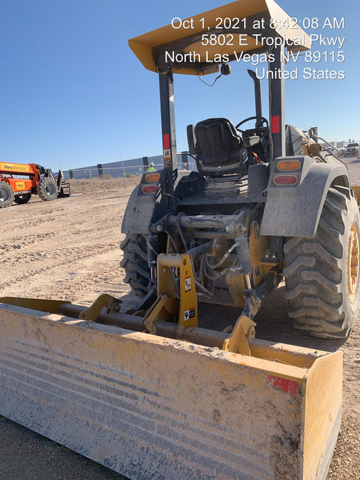 2020 John Deere 210LEP Canopy, 4WD, Second rear hydraulic cylinder, Light Package, Wheel weights
