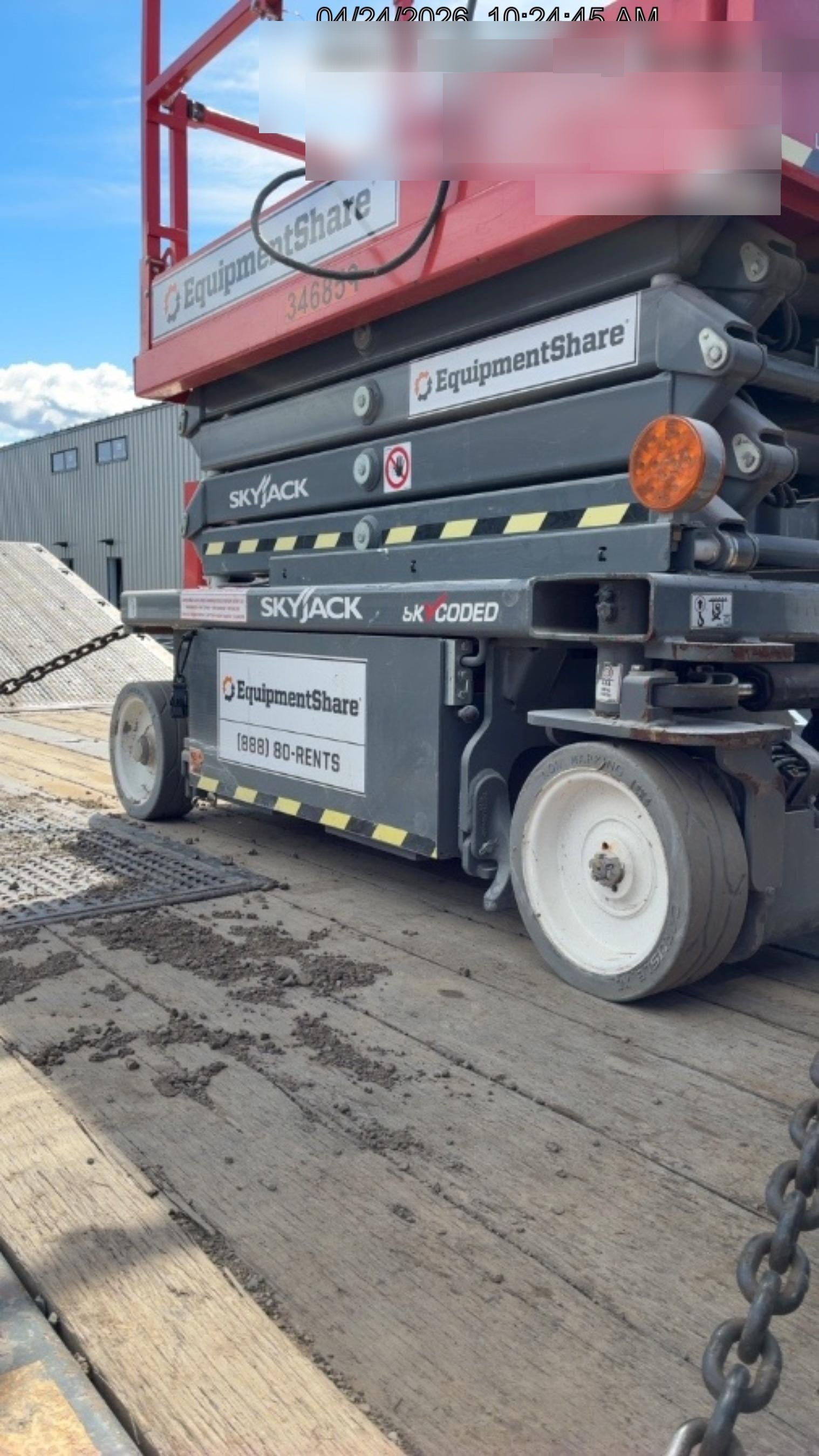 2020 Skyjack SJIII-3219 Solid NM Tires, Half height spring hinged entry gate, Dual Beacons, 800W Inverter