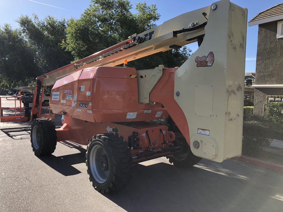 2020 JLG 800AJ