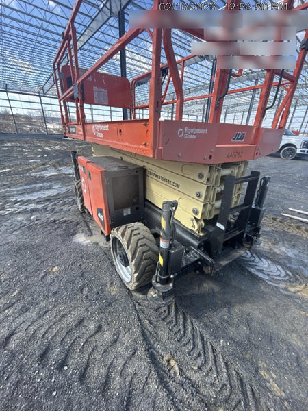 2024 JLG RT4069