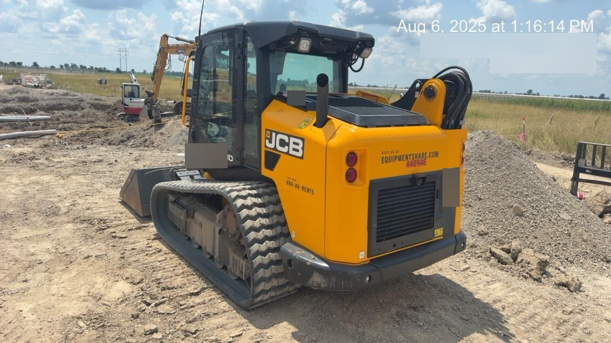 2024 JCB 3TS-8T