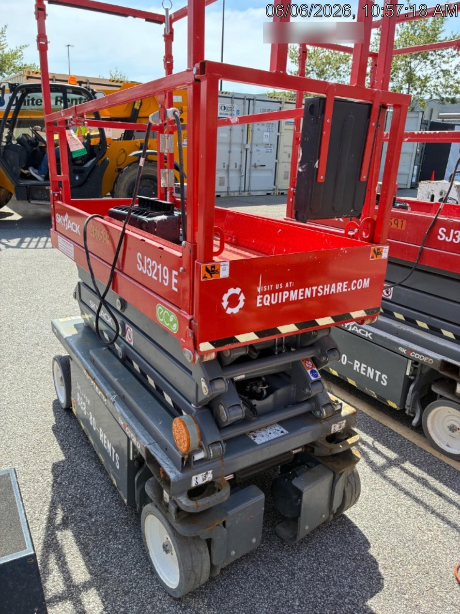 2024 Skyjack SJ3219 Electric Drive, Sld NM Tires, DBcns, RFRails, Power to Platform, T3 + Access Control