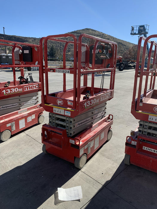 2020 MEC 1330SE Solid NM Tires, Steel Swing out Doors, LCS, Beacon, 900W Invertor