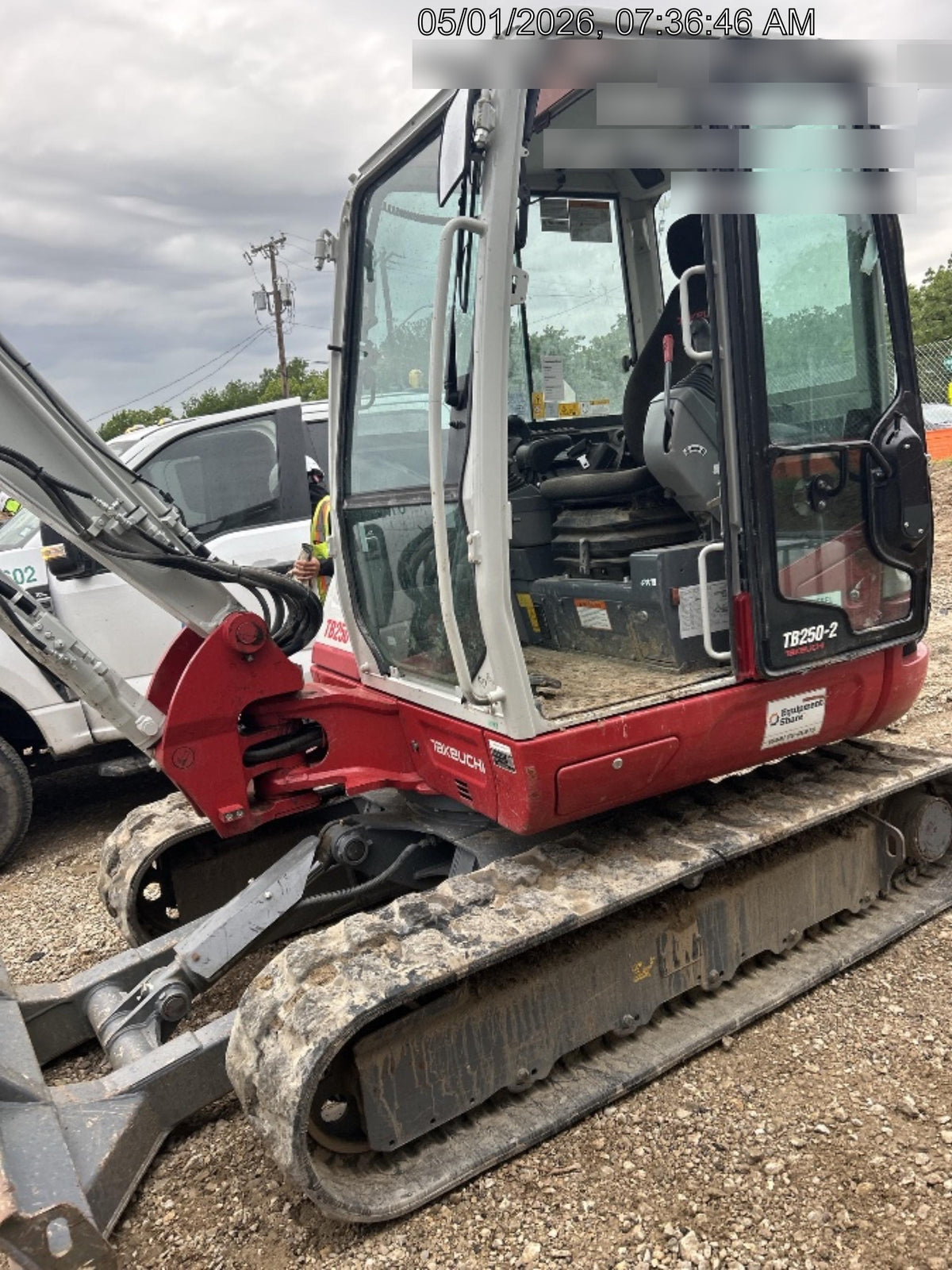 2024 TAKEUCHI TB250-2CR