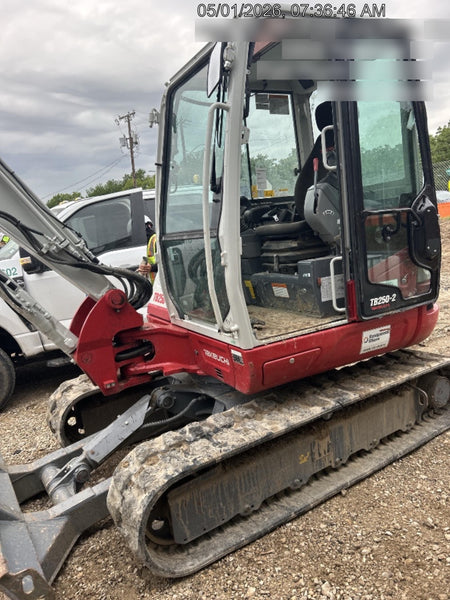 2024 TAKEUCHI TB250-2CR