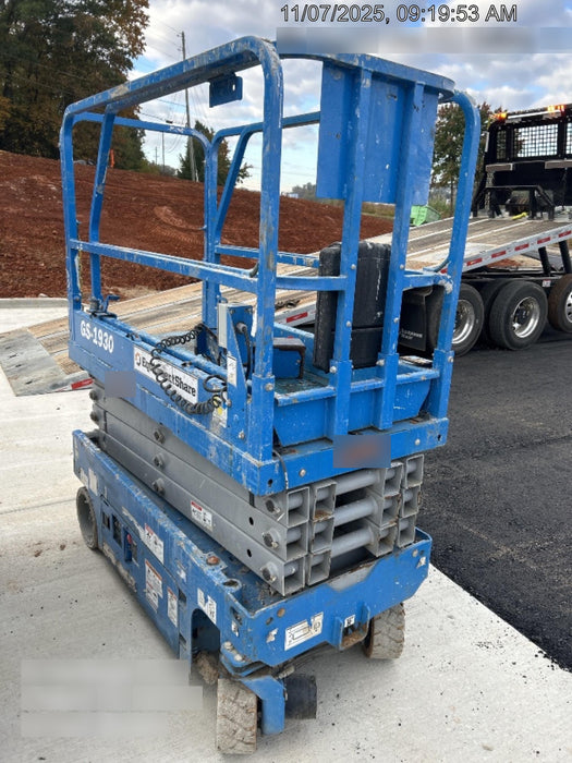 2020 Genie GS-1930 Fixed rails with chain entry gate - Pre A92.20