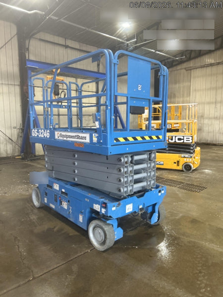 2022 GENIE GS-3246