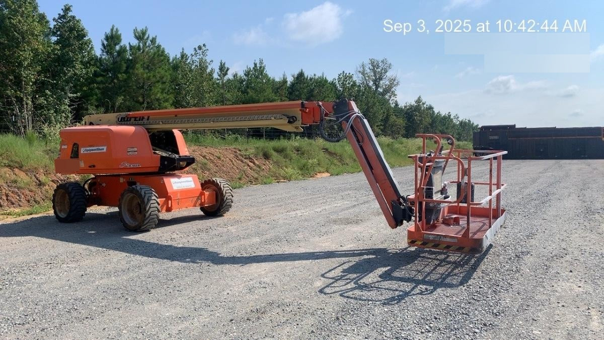 2021 JLG 660SJ