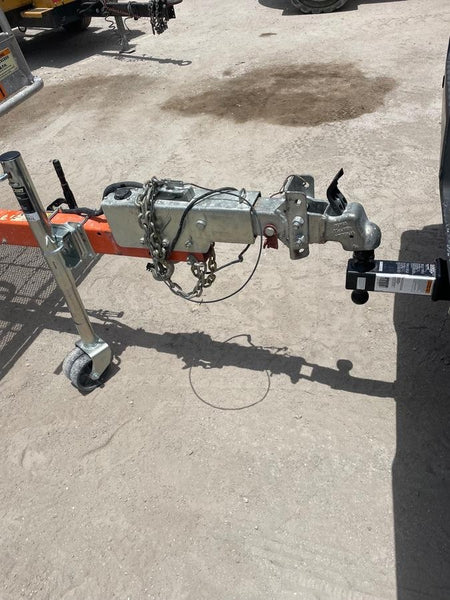 2022 JLG T350