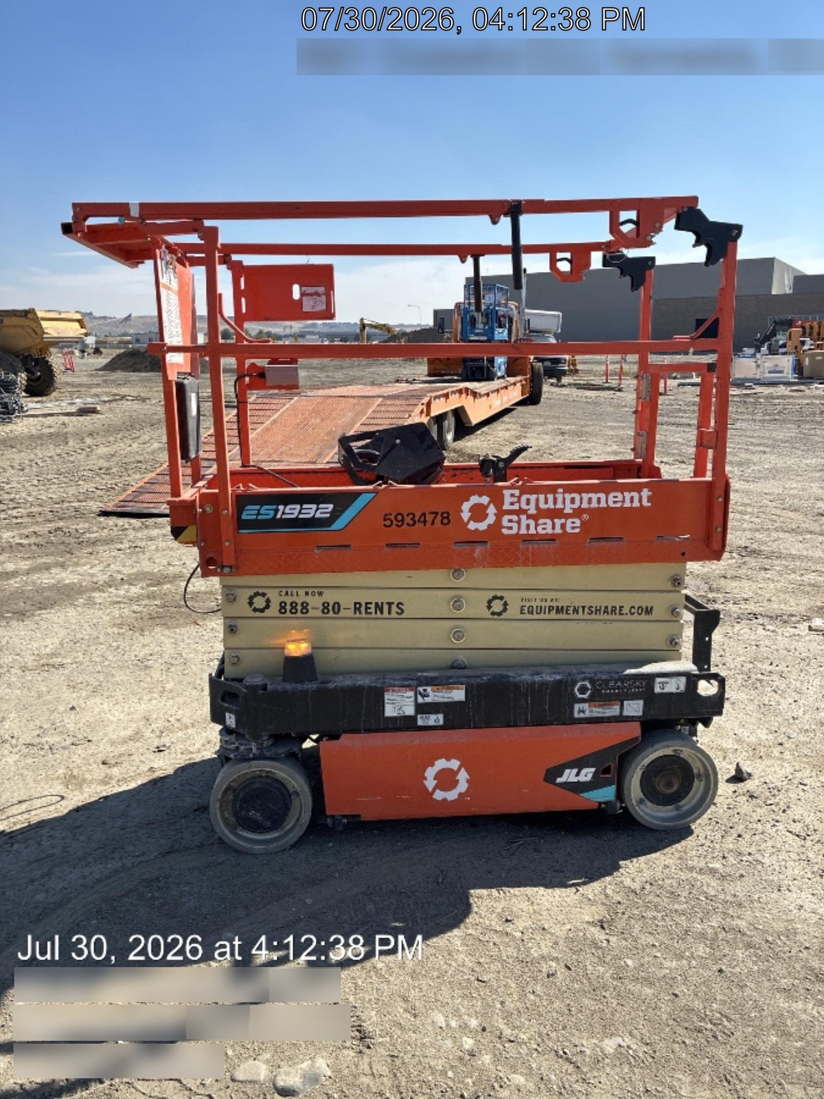 2025 JLG ES1932
