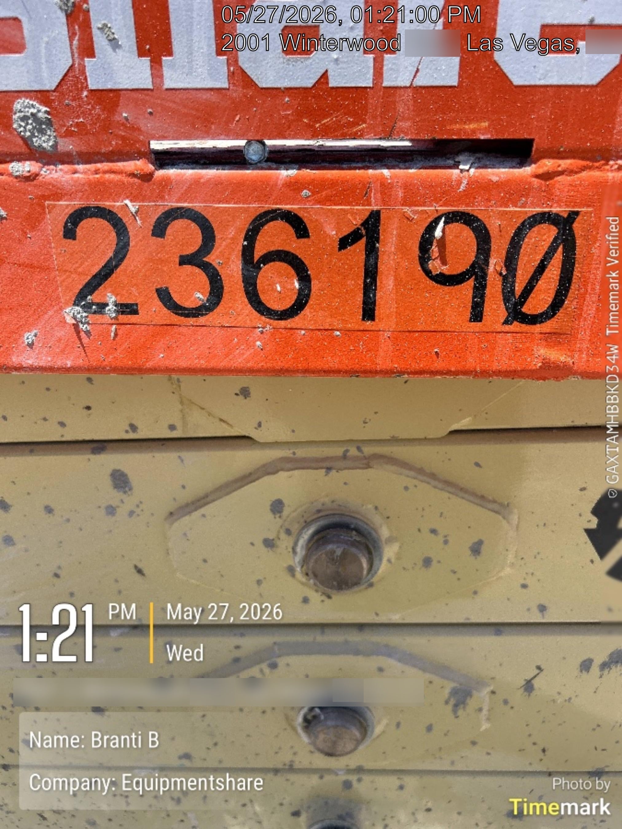 2022 JLG ES3246
