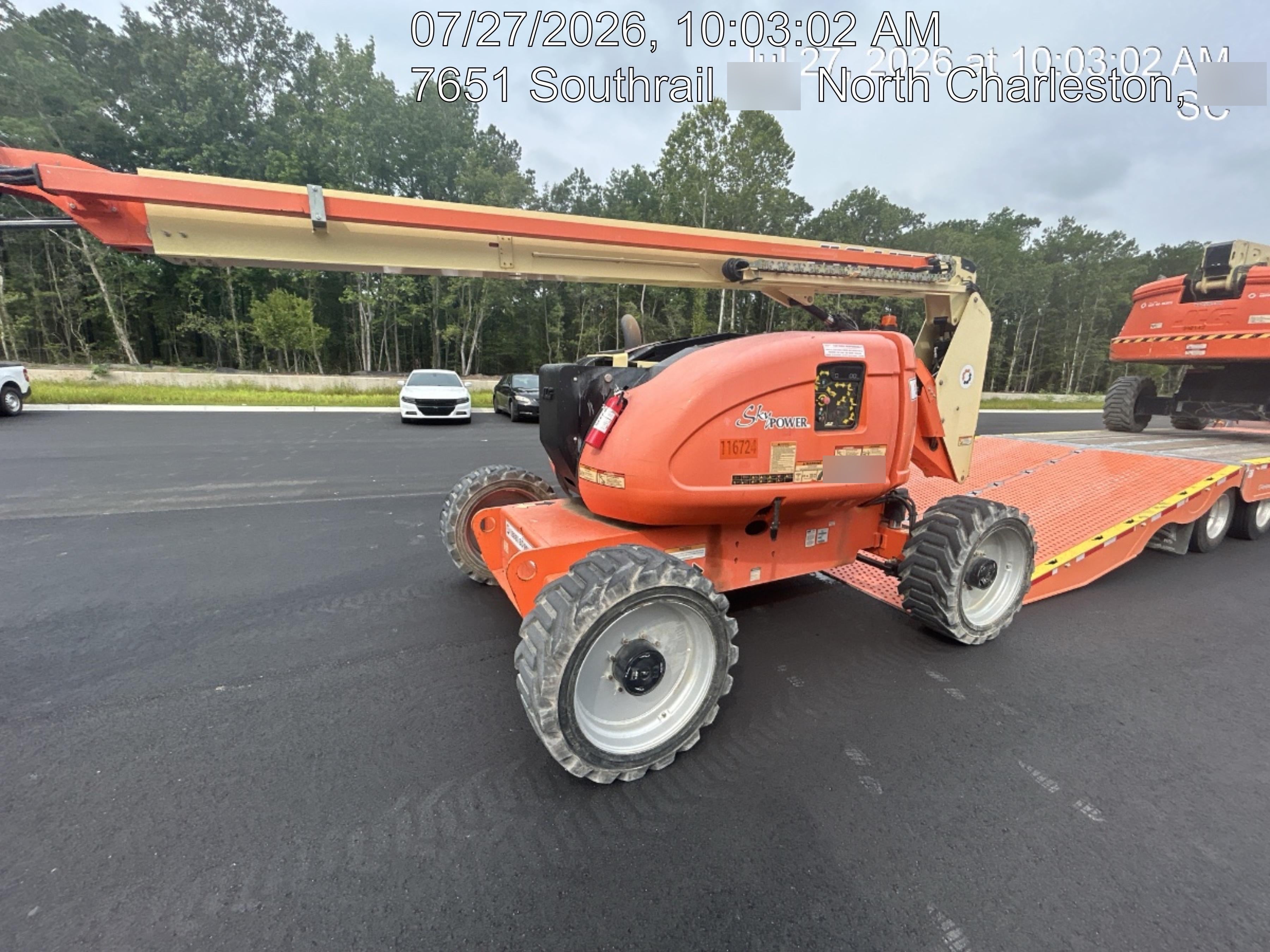 2021 JLG 600AJ